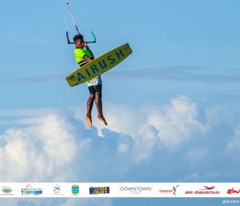 Festival du kitesurf à Madagascar 26, 27 𝒆𝒕 28 𝒎𝒂𝒊 2022 à 𝒍𝒂 𝒃𝒂𝒊𝒆 𝒅𝒆 𝑺𝒂𝒌𝒂𝒍𝒂𝒗𝒂 𝑨𝒏𝒕𝒔𝒊𝒓𝒂𝒏𝒂𝒏𝒂